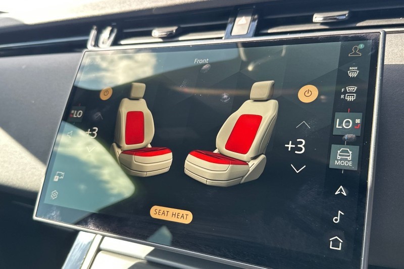 2024 (74) LAND ROVER RANGE ROVER EVOQUE 2.0 D200 Dynamic SE 5dr Auto 4522854