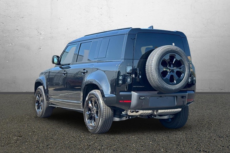  LAND ROVER DEFENDER 3.0 D250 X-Dynamic SE 110 5dr Auto 5359827