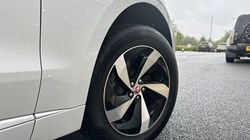 2023 (73) JAGUAR F-PACE 2.0 P400e R-Dynamic SE 5dr Auto AWD 4513001