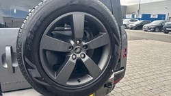 2024 (24) LAND ROVER DEFENDER 2.0 P400e X-Dynamic HSE 110 5dr Auto 4548247