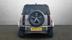 2024 (24) LAND ROVER DEFENDER 2.0 P400e X-Dynamic HSE 110 5dr Auto 4548210