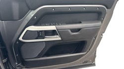 2024 (24) LAND ROVER DEFENDER 2.0 P400e X-Dynamic HSE 110 5dr Auto 4548226