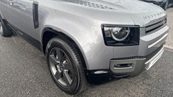 2024 (24) LAND ROVER DEFENDER 2.0 P400e X-Dynamic HSE 110 5dr Auto 4548244