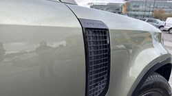 2024 (24) LAND ROVER DEFENDER 3.0 D250 X-Dynamic HSE 90 3dr Auto 4685090