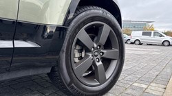 2024 (24) LAND ROVER DEFENDER 3.0 D250 X-Dynamic HSE 90 3dr Auto 4685115