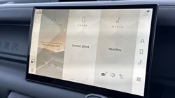 2024 (24) LAND ROVER DEFENDER 3.0 D250 X-Dynamic HSE 90 3dr Auto 4685099