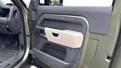 2024 (24) LAND ROVER DEFENDER 3.0 D250 X-Dynamic HSE 90 3dr Auto 4685092