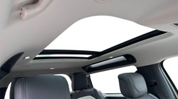 2024 (24) LAND ROVER DEFENDER 3.0 D250 X-Dynamic HSE 90 3dr Auto 4685091