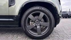 2024 (24) LAND ROVER DEFENDER 3.0 D250 X-Dynamic HSE 90 3dr Auto 4685078