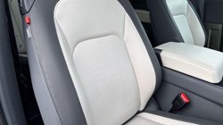 2024 (24) LAND ROVER DEFENDER 3.0 D250 X-Dynamic HSE 90 3dr Auto 4685096