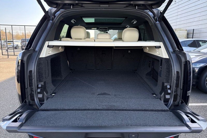  LAND ROVER RANGE ROVER 3.0 D300 Edition 4dr Auto 5134471