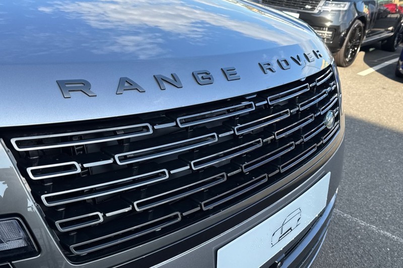  LAND ROVER RANGE ROVER 3.0 D300 Edition 4dr Auto 5134502