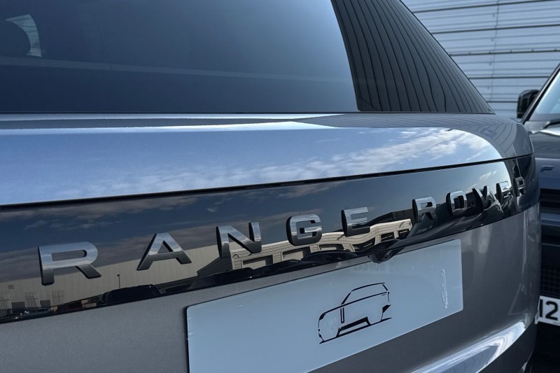  LAND ROVER RANGE ROVER 3.0 D300 Edition 4dr Auto 5134504