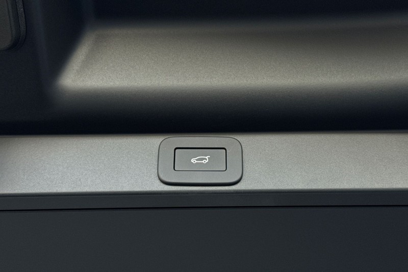  LAND ROVER RANGE ROVER 3.0 D300 Edition 4dr Auto 5134499