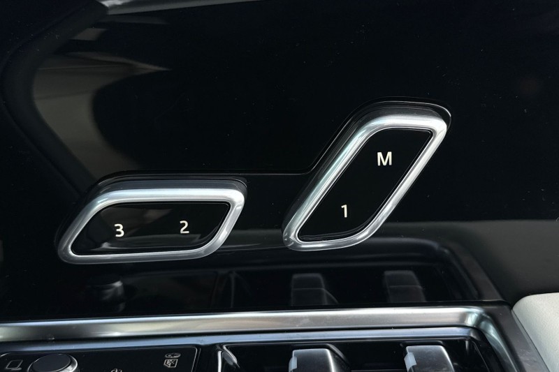  LAND ROVER RANGE ROVER 3.0 D300 Edition 4dr Auto 5134485