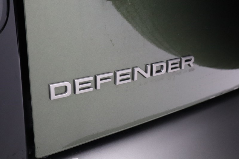  LAND ROVER DEFENDER 3.0 D250 S 110 5dr Auto 5498421
