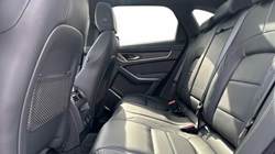 2024 (24) JAGUAR F-PACE 2.0 D200 R-Dynamic HSE Black 5dr Auto AWD 4545620