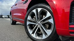 2024 (24) JAGUAR F-PACE 2.0 D200 R-Dynamic HSE Black 5dr Auto AWD 4545658