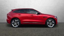 2024 (24) JAGUAR F-PACE 2.0 D200 R-Dynamic HSE Black 5dr Auto AWD 4545621