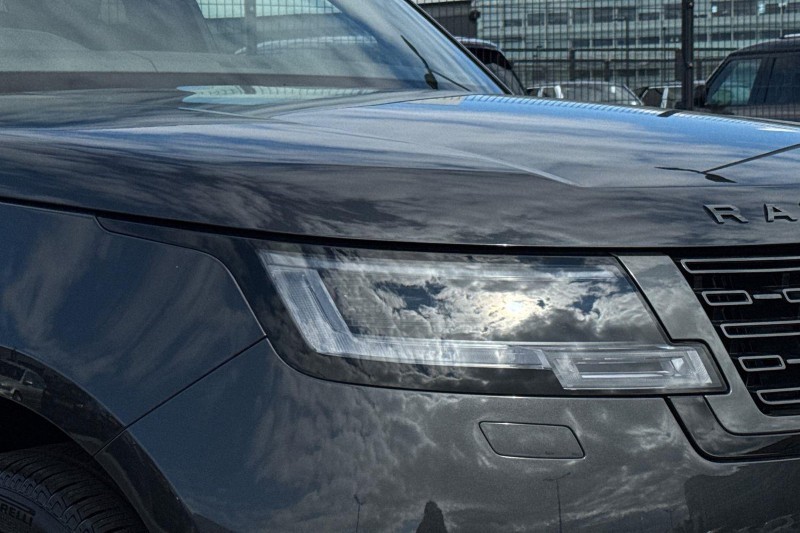  LAND ROVER RANGE ROVER 3.0 D300 Edition 4dr Auto 5691542