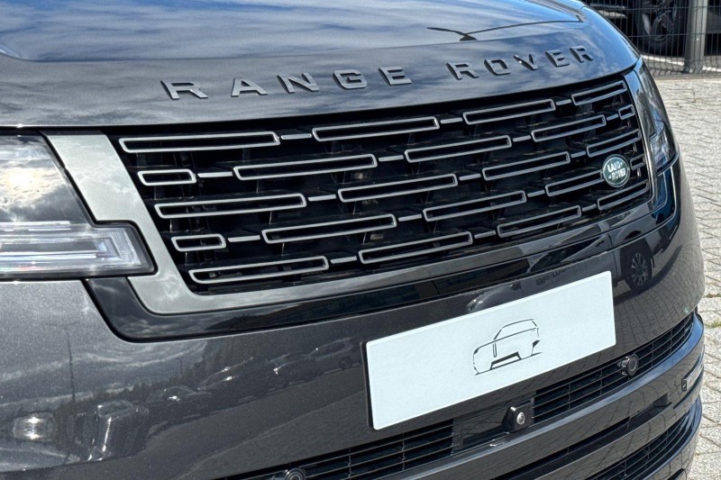  LAND ROVER RANGE ROVER 3.0 D300 Edition 4dr Auto 5691572