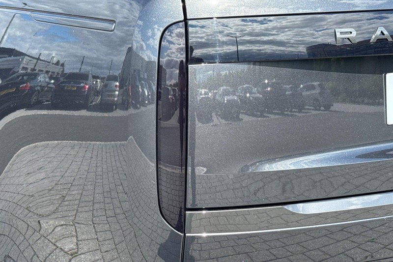  LAND ROVER RANGE ROVER 3.0 D300 Edition 4dr Auto 5691544