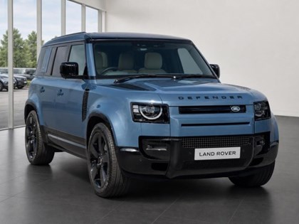 LAND ROVER DEFENDER 3.0 D350 X-Dynamic HSE 110 5dr Auto
