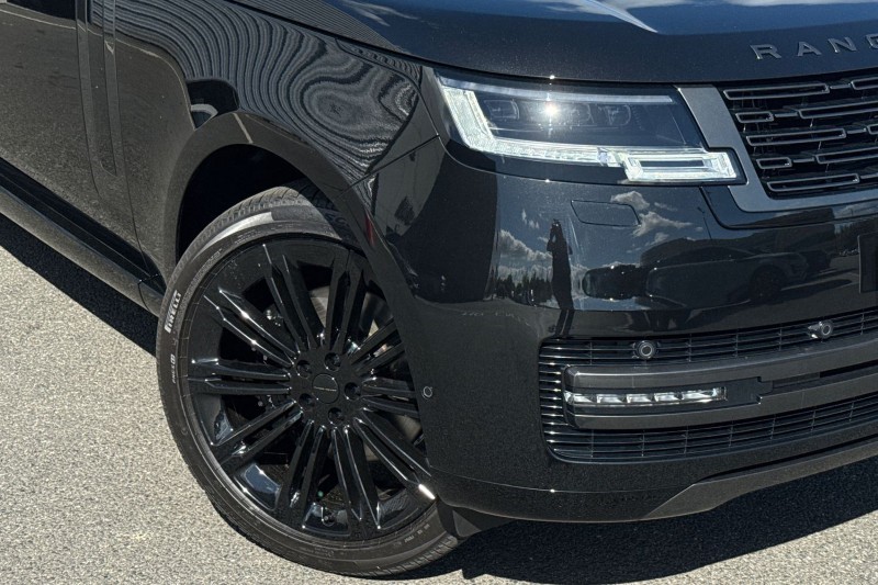  LAND ROVER RANGE ROVER 3.0 D300 SE 4dr Auto 5481028