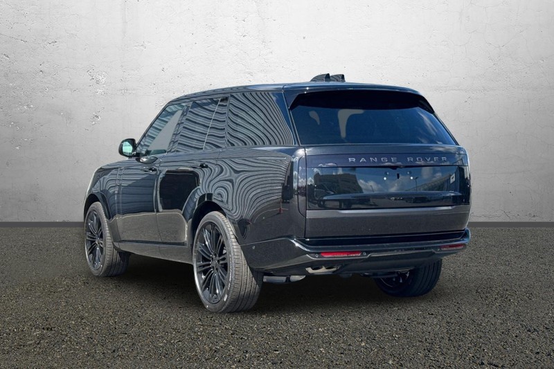  LAND ROVER RANGE ROVER 3.0 D300 SE 4dr Auto 5480984