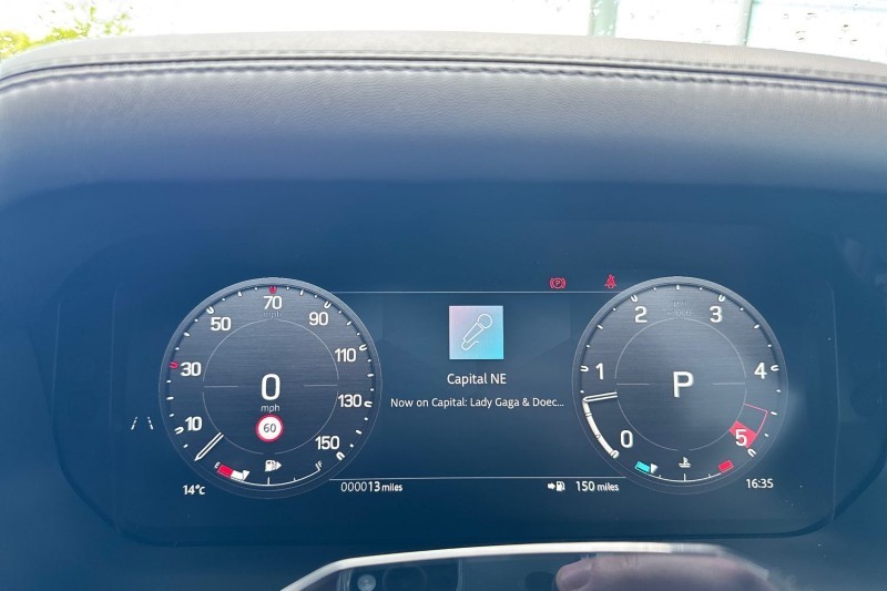  LAND ROVER DEFENDER 3.0 D350 X-Dynamic HSE 110 5dr Auto 5419796