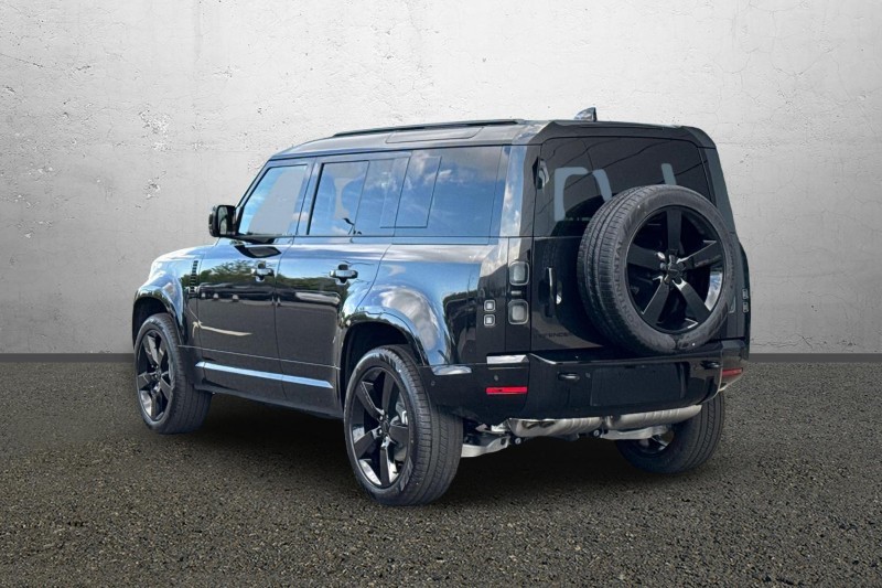  LAND ROVER DEFENDER 3.0 D350 X-Dynamic HSE 110 5dr Auto