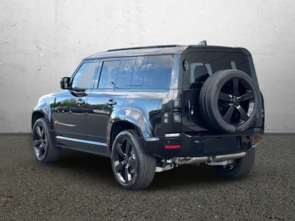 LAND ROVER DEFENDER 3.0 D350 X-Dynamic HSE 110 5dr Auto