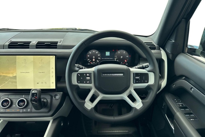  LAND ROVER DEFENDER 3.0 D350 X-Dynamic HSE 110 5dr Auto 5419795