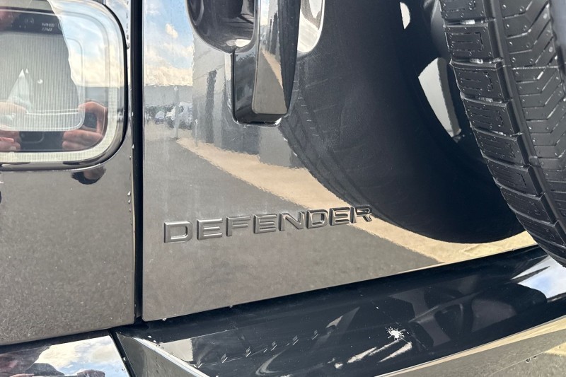  LAND ROVER DEFENDER 3.0 D350 X-Dynamic HSE 110 5dr Auto 5419823