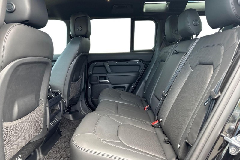  LAND ROVER DEFENDER 3.0 D350 X-Dynamic HSE 110 5dr Auto 5419784