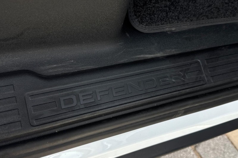  LAND ROVER DEFENDER 3.0 D250 S 90 3dr Auto 5576419