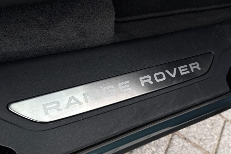  LAND ROVER RANGE ROVER VELAR 2.0 D200 MHEV Autobiography 5dr Auto [Revised] 5574200