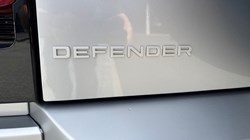 2024 (24) LAND ROVER DEFENDER 3.0 D250 XS Edition 110 5dr Auto 4523560
