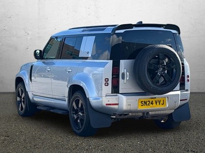 2024 (24) LAND ROVER DEFENDER 3.0 D250 XS Edition 110 5dr Auto
