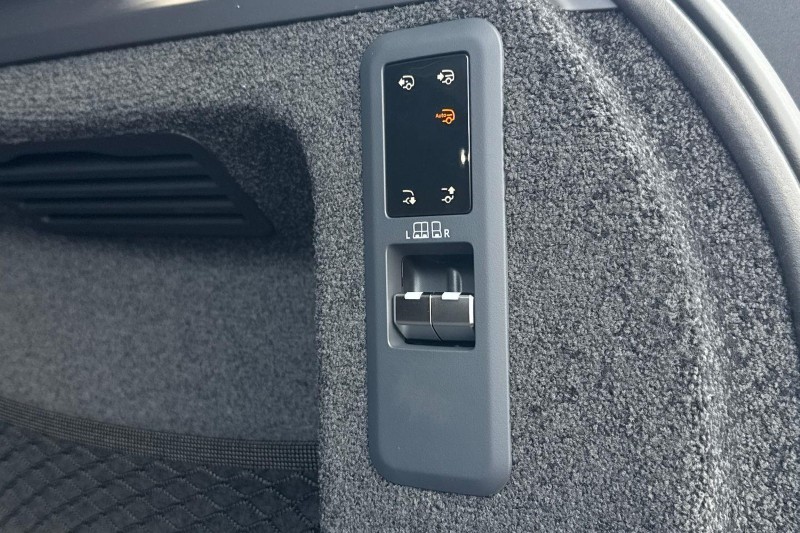  LAND ROVER RANGE ROVER 3.0 P550e Autobiography 4dr Auto 5942478