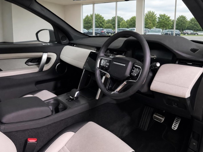  LAND ROVER DISCOVERY SPORT 2.0 D200 Landmark 5dr Auto [5 Seat] 5775382