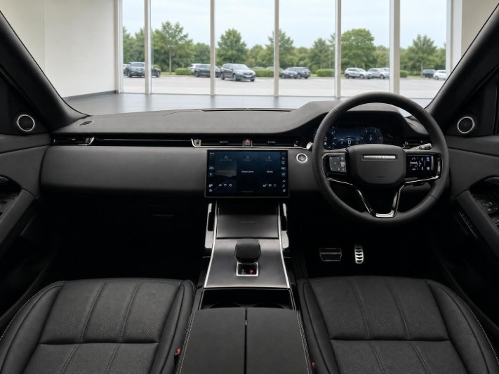  LAND ROVER RANGE ROVER EVOQUE 2.0 D200 Hoxton Edition 5dr Auto 5777556