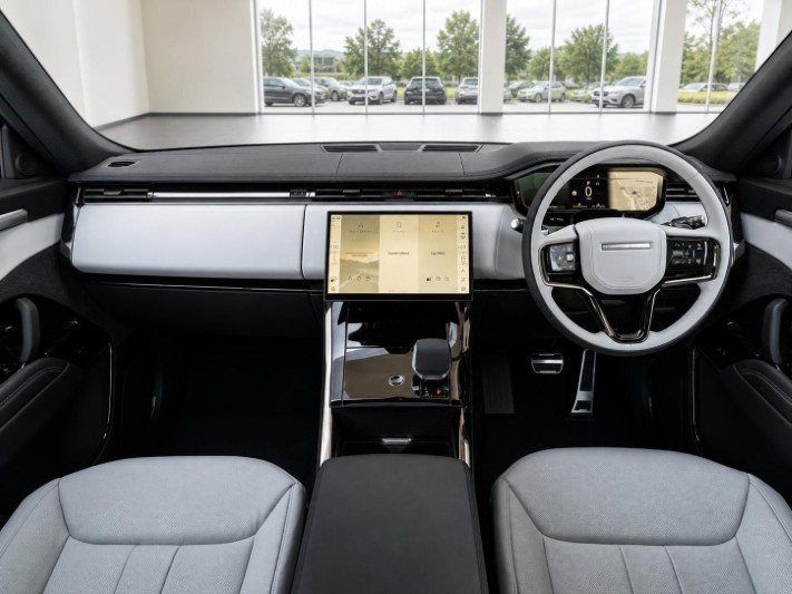  LAND ROVER RANGE ROVER SPORT 3.0 P460e Battersea Edition 5dr Auto 5775281