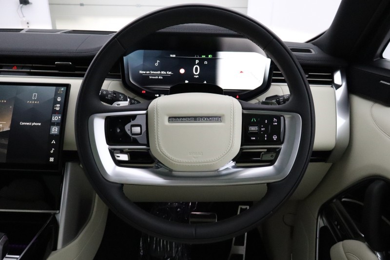  LAND ROVER RANGE ROVER 3.0 D300 SE 4dr Auto 5506889
