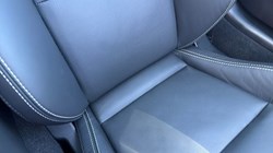 2022 (72) JAGUAR F-TYPE 5.0 P450 S/C V8 R-Dynamic Black 2dr Auto AWD 4591117