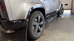 2021 (70) LAND ROVER DEFENDER 3.0 D250 X-Dynamic SE 110 5dr Auto 4578330