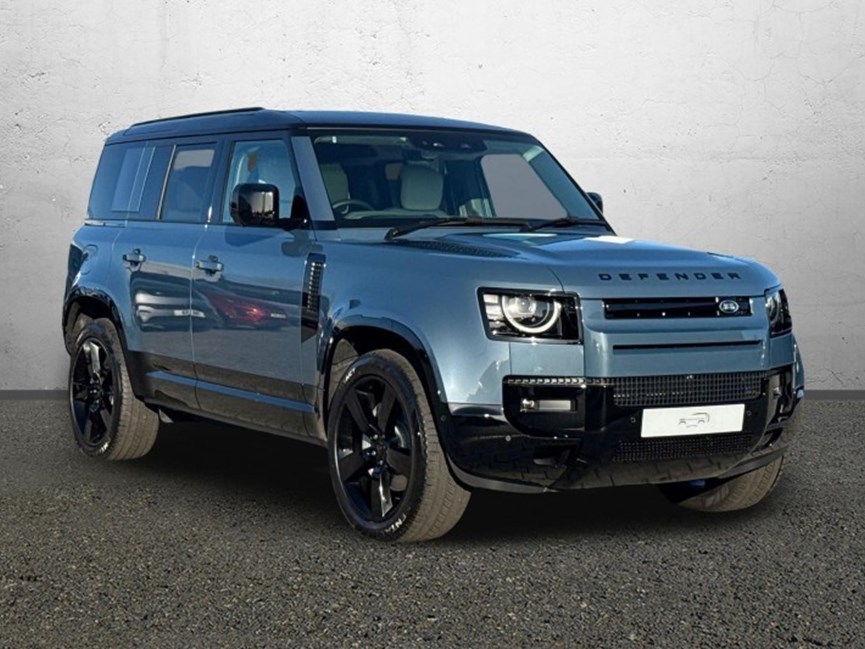 LAND ROVER DEFENDER