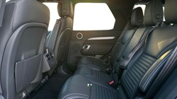 2023 (73) LAND ROVER DISCOVERY 3.0 D300 Dynamic HSE 5dr Auto 4919816