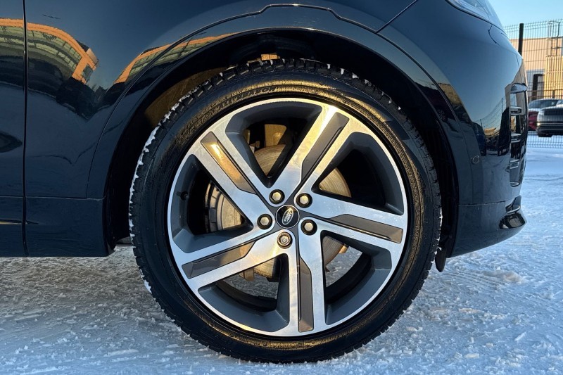 2023 (73) LAND ROVER DISCOVERY 3.0 D300 Dynamic HSE 5dr Auto 4919820