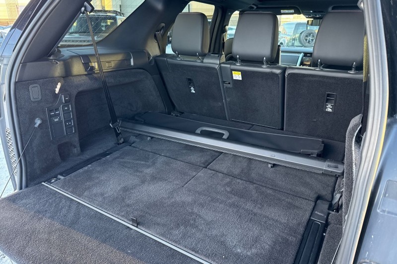 2023 (73) LAND ROVER DISCOVERY 3.0 D300 Dynamic HSE 5dr Auto 4919847